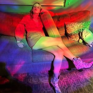 Meet your Posher, Tera